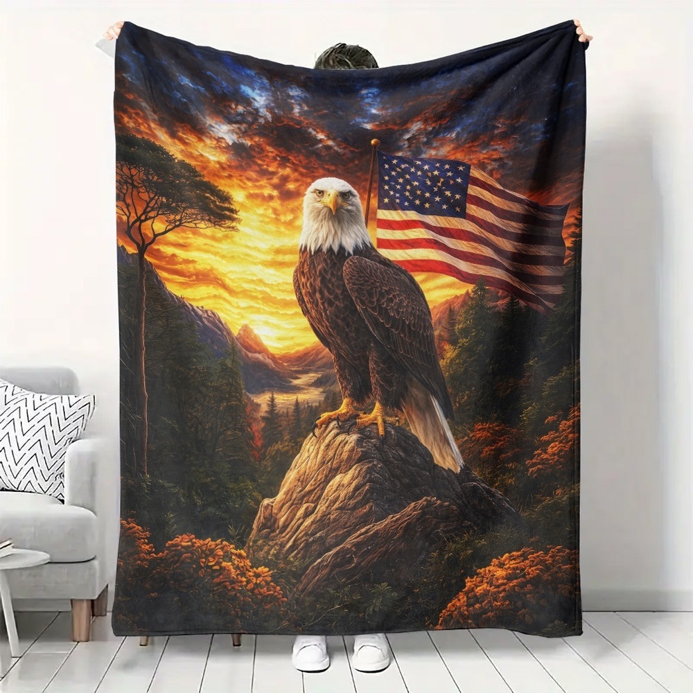 BRAND NEW Patriotic Bald Eagle Soft and Comfy Throw Blanket 50x60